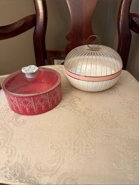 Tracery and Desert Flower 1950s dusting powder containers, rare, hard to find